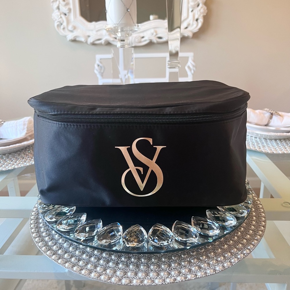 💗 Victoria’s Secret VS Pink Black Bra Swim Beauty Travel Bag Case Gold Logo - Picture 7 of 9